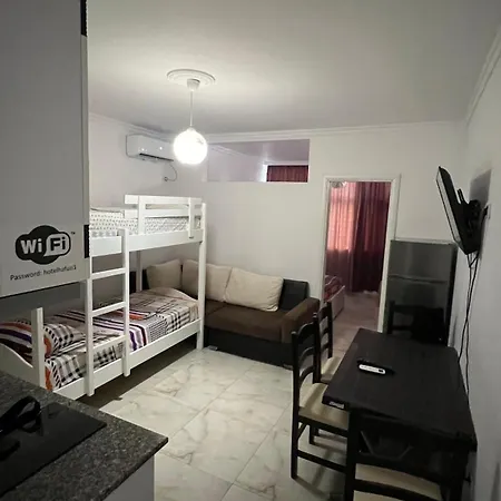 Hafuzi Seaside Appartamento